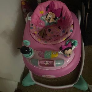 Minnie Mouse Walker
